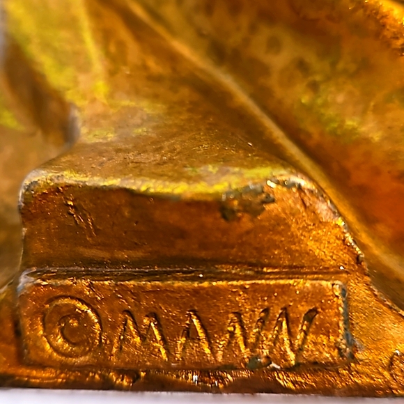 Vintage Ceramic Gold Angel  Singing Figurine Statue by MANN - Picture 8 of 8